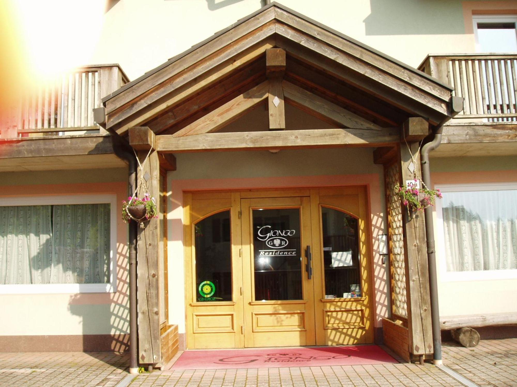 Giongo Residence - Appartamenti Lavarone Εξωτερικό φωτογραφία